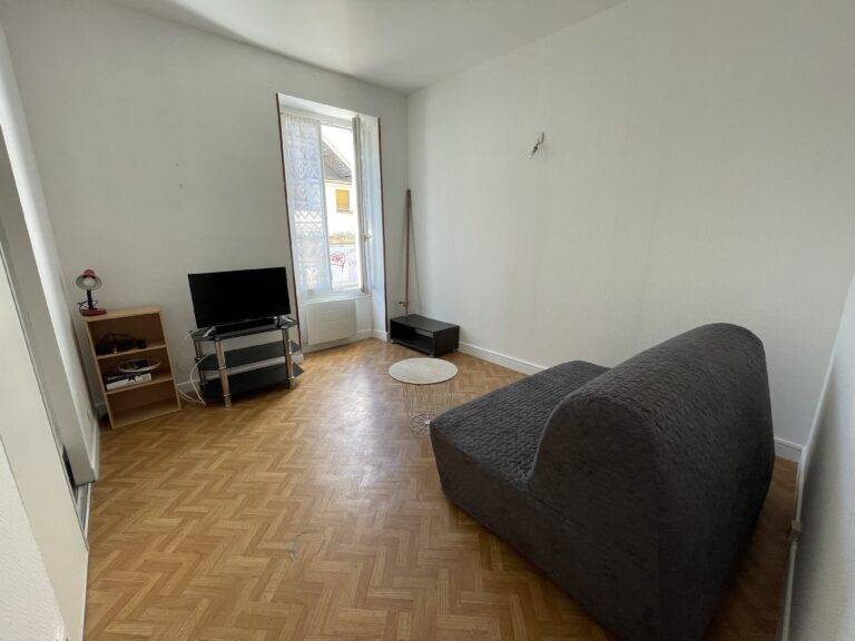 Pièce de vie dans un appartement T1bis à Dijon